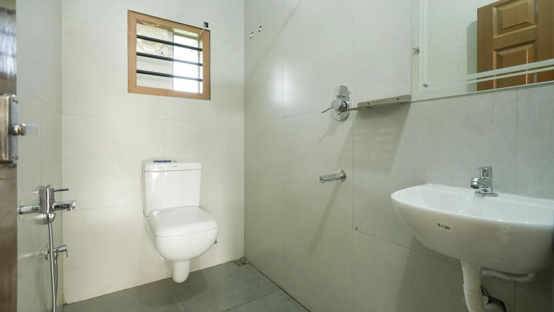 Medihome Group Kochi 0*,